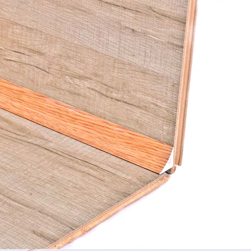 Bandes de coin int&eacute;rieures r&eacute;sistantes &agrave; l'humidit&eacute;