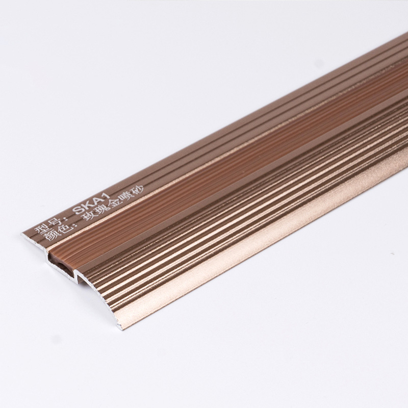 Bande de transition moquette-carrelage