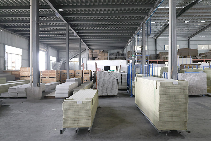 Panneau cannel&eacute; pour mur