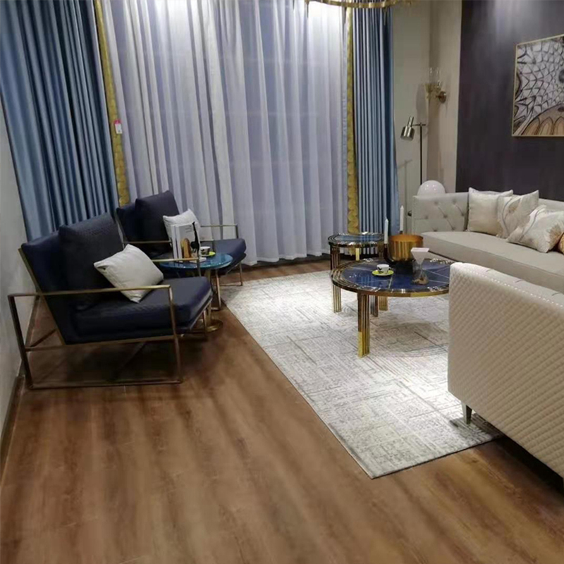 rev&ecirc;tement de sol en planches de vinyle