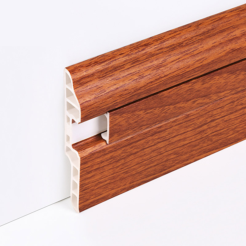 Plinthe int&eacute;rieure de cuisine en PVC