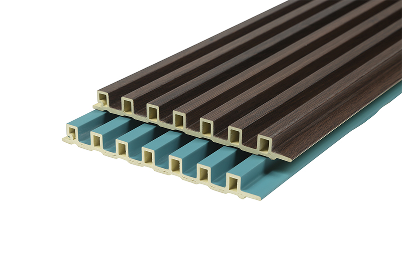 Panneaux muraux int&eacute;rieurs imperm&eacute;ables en PVC