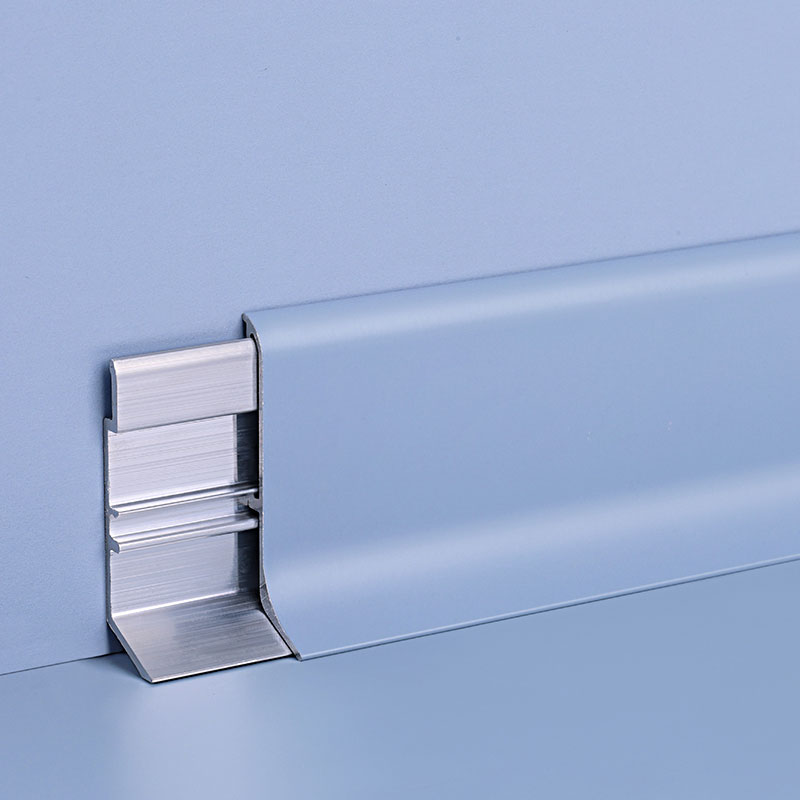 plinthe en m&eacute;tal 