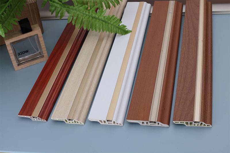 plinthe en plastique