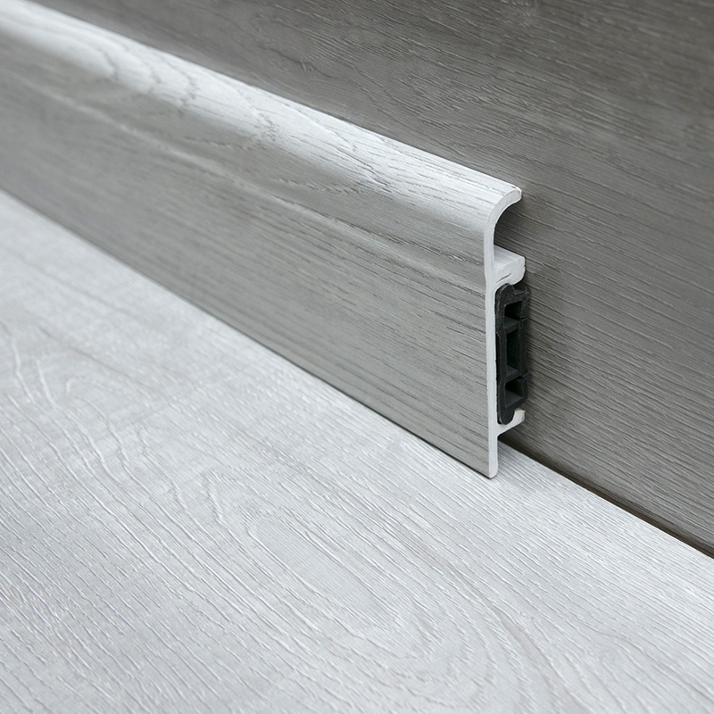 Plinthe murale en PVC imperm&eacute;able