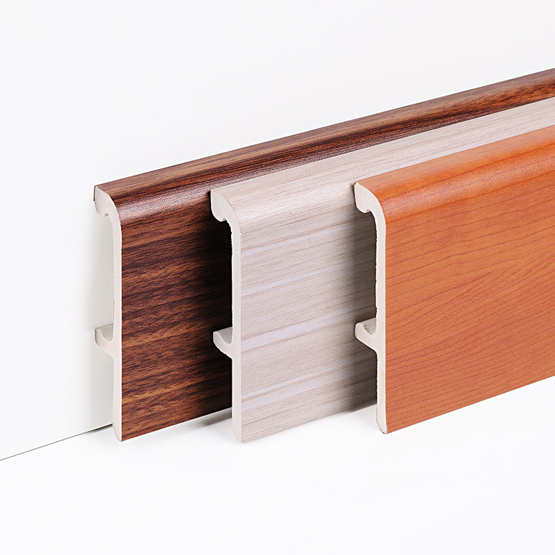 Profil&eacute;s de plinthes int&eacute;rieures en PVC