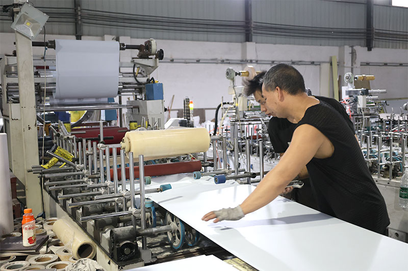 Fournisseur de panneaux muraux en PVC