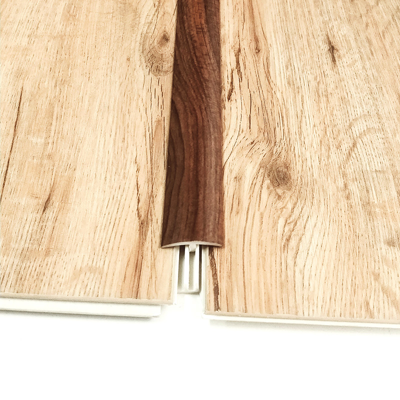 Bande de transition de sol UPVC