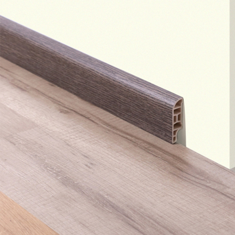 Profil&eacute;s de plinthes