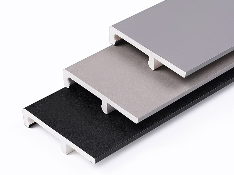 Plinthe &agrave; clipser en PVC 60*12 mm