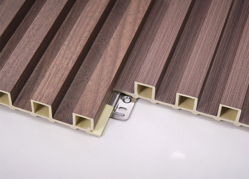 Panneaux muraux creux en PVC de 169*20 mm