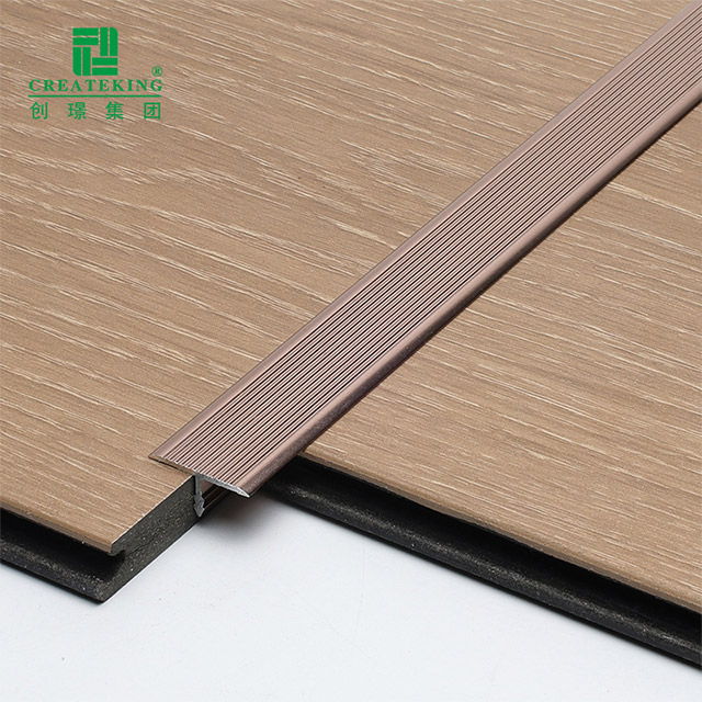 Garniture en aluminium en forme de T de 20x9,2 mm