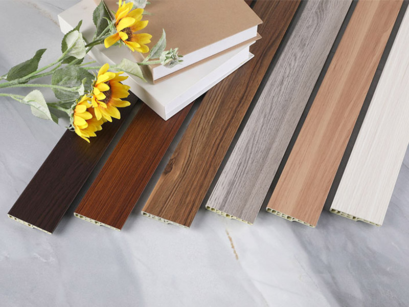 La plinthe doit-elle être plus claire ou plus foncée que le mur ?