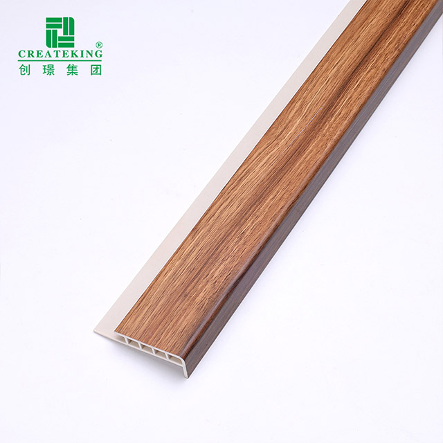 bande de nez d'escalier de 68*20.5mm SPC