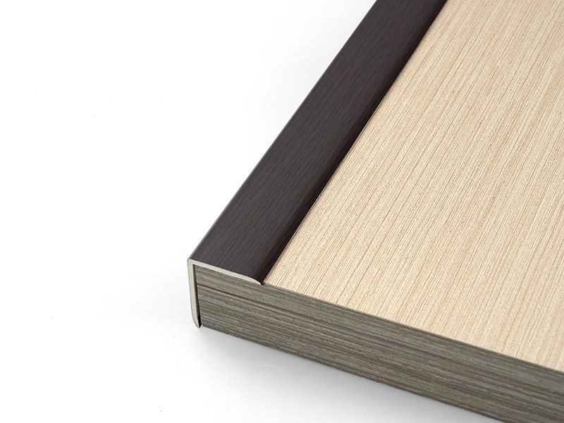 Protecteur d'angle de plancher en bois massif PVC en forme de L 32*28mm