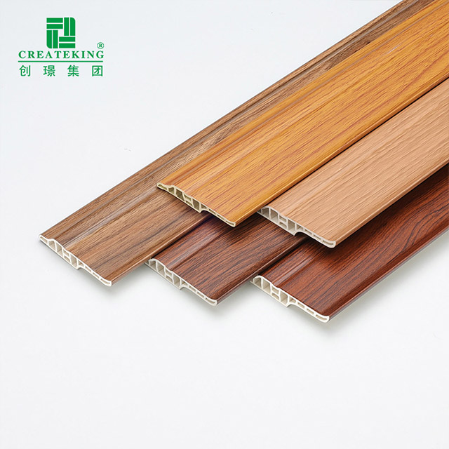 Plinthe multifonctionnelle en PVC 68*16 mm