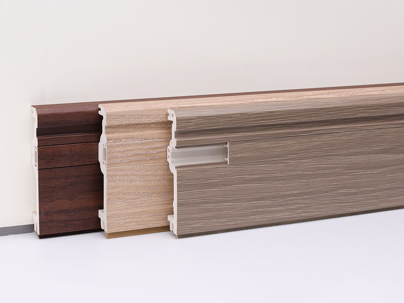 Plinthe cach&eacute;e de clou de 75*14mm WPC