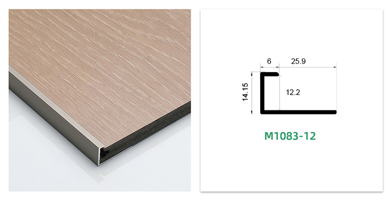 Garniture de plancher en aluminium en forme de C