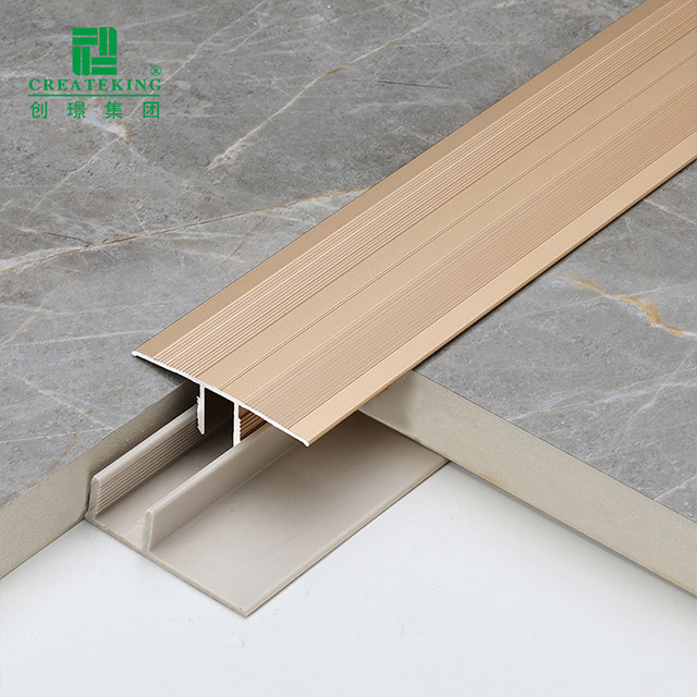 Bande de transition en alliage d'aluminium en forme de T