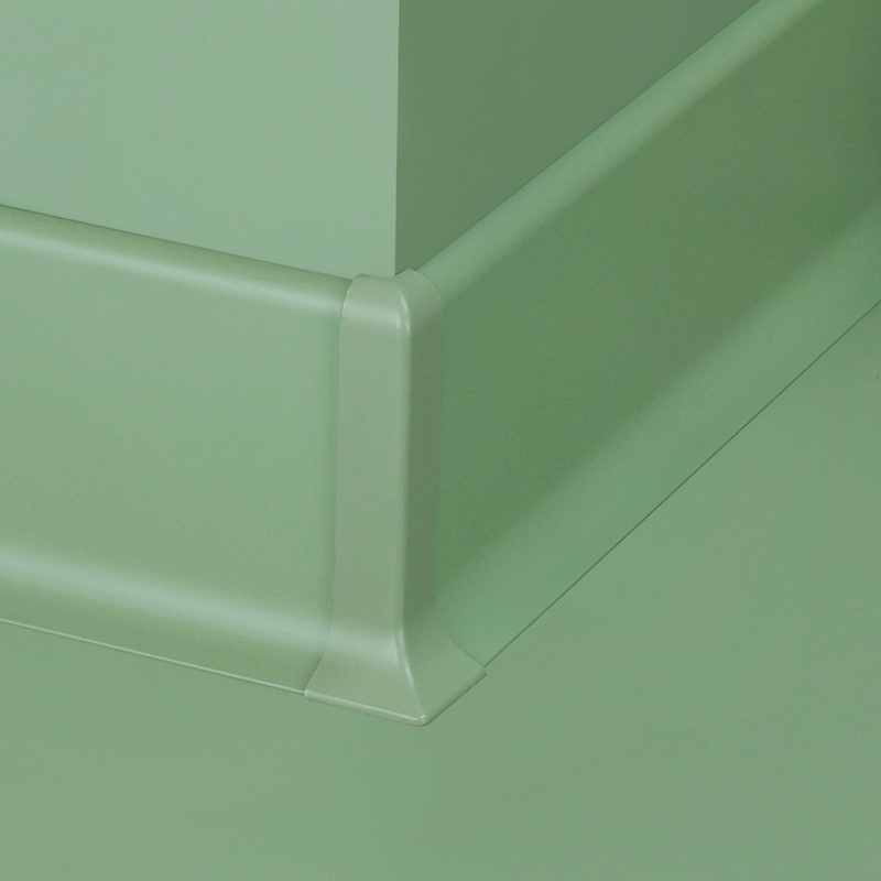 profils de plinthes en aluminium