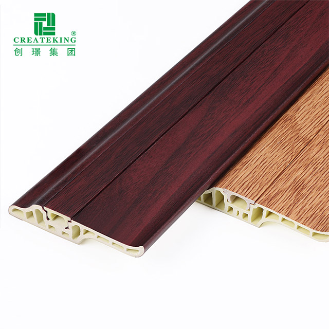Plinthe en langue d'agneau en PVC 68*17 mm