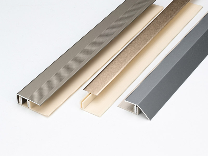 Bandes de transition pour plancher m&eacute;tallique