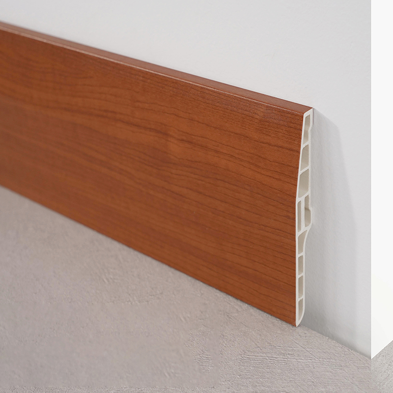 plinthe en plastique