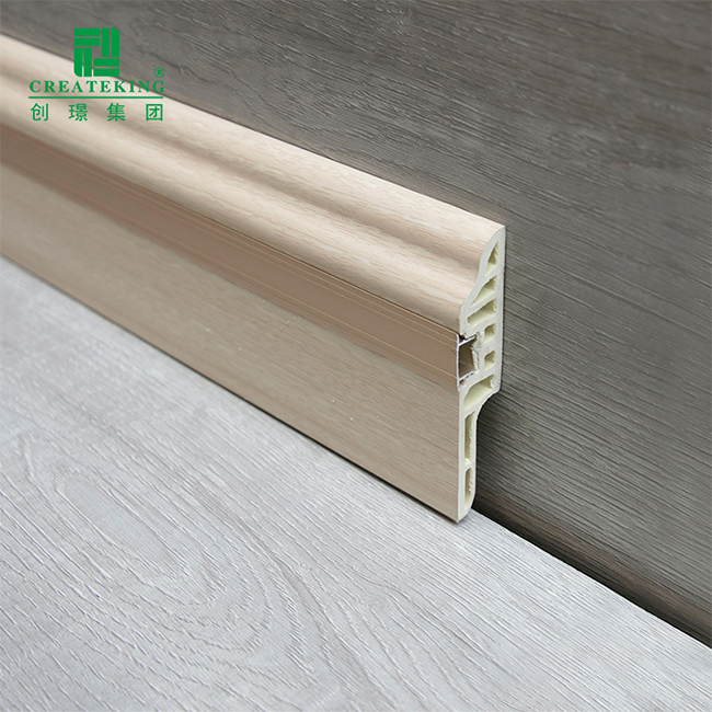 Installation facile des plinthes en PVC Foshan 