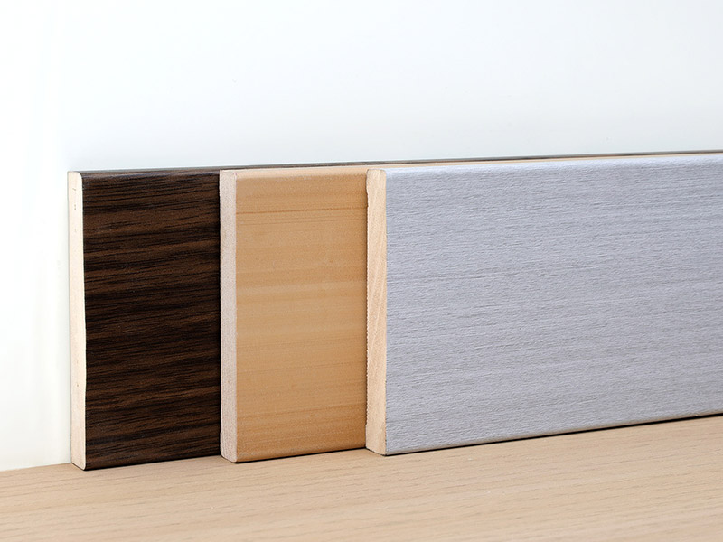 Plinthe en bois massif de 72*10,5 mm