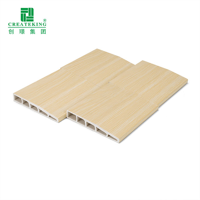 Plinthe en PVC chanfreinée 100*15 mm