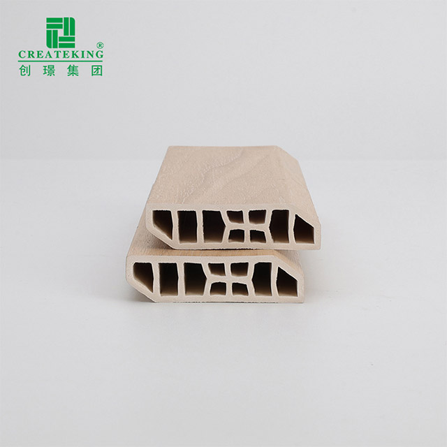 plinthes en PVC de 55*15mm