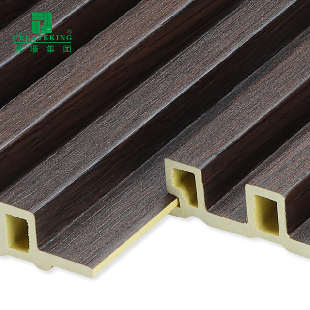 Panneaux muraux cannelés creux de 148*14 mm