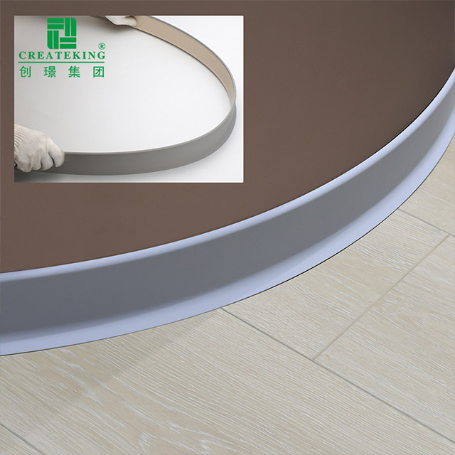 Plinthe flexible en PVC 70*13,5 mm