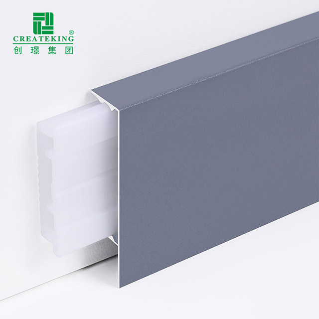 Plinthe en alliage d'aluminium 50*11,5 mm