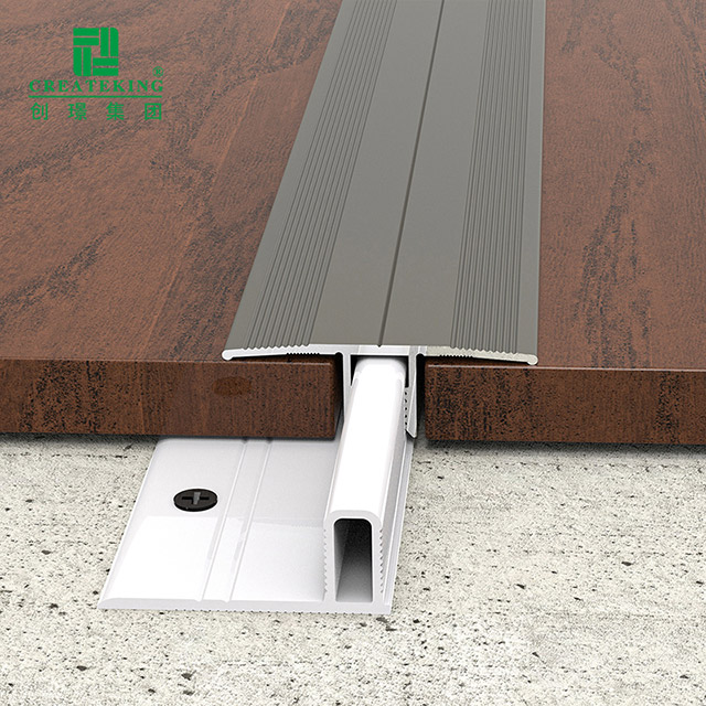 Bande de transition en aluminium pour plancher en T
