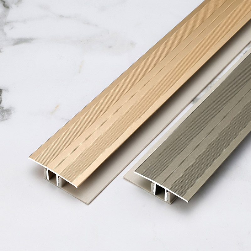 Bande de transition en alliage d'aluminium en forme de T