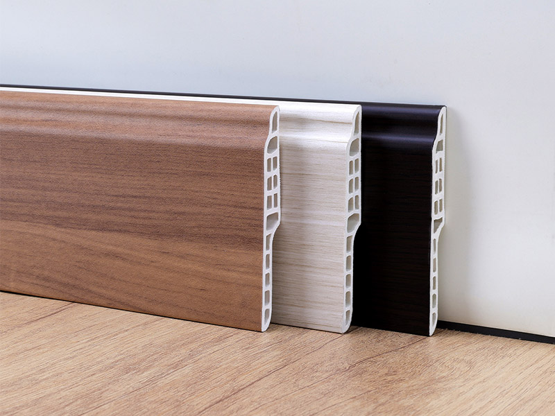 Plinthe en langue d'agneau en PVC 95*16 mm
