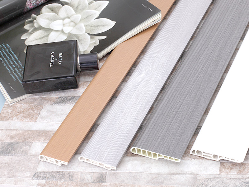 Plinthe de crayon de PVC de 75*18mm