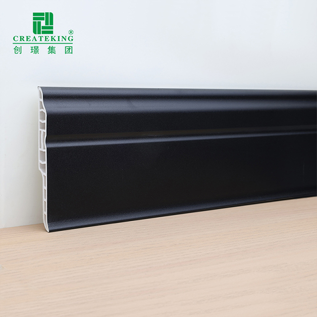 Plinthe en langue d'agneau en PVC 95*15.5mm