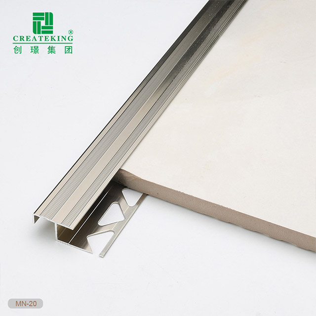 Équilibre de bord de tuile en forme de C de 13,9x26,8 mm