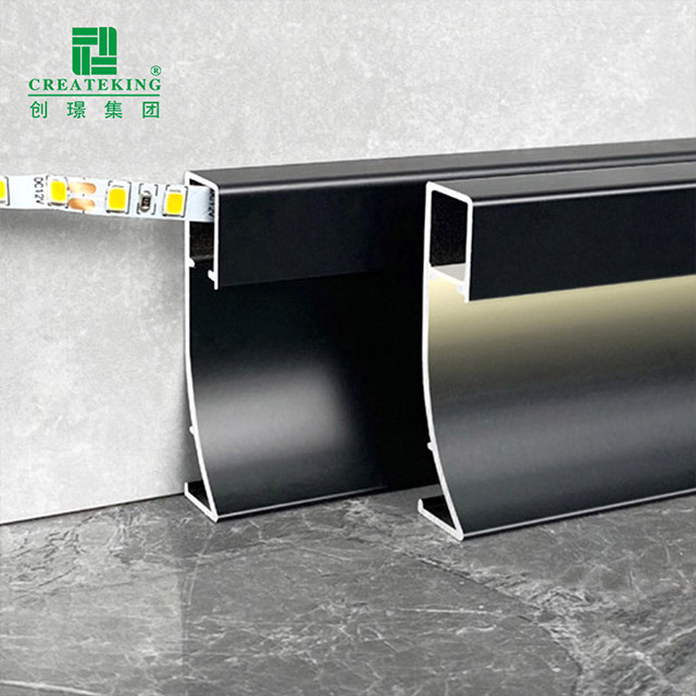 Plinthe en aluminium LED 80*9mm