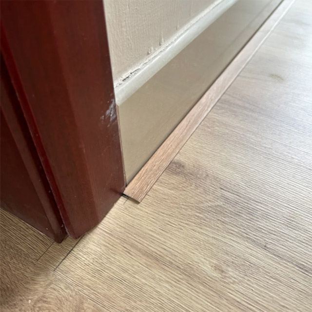 Garnitures de bordure de sol SPC en forme de L