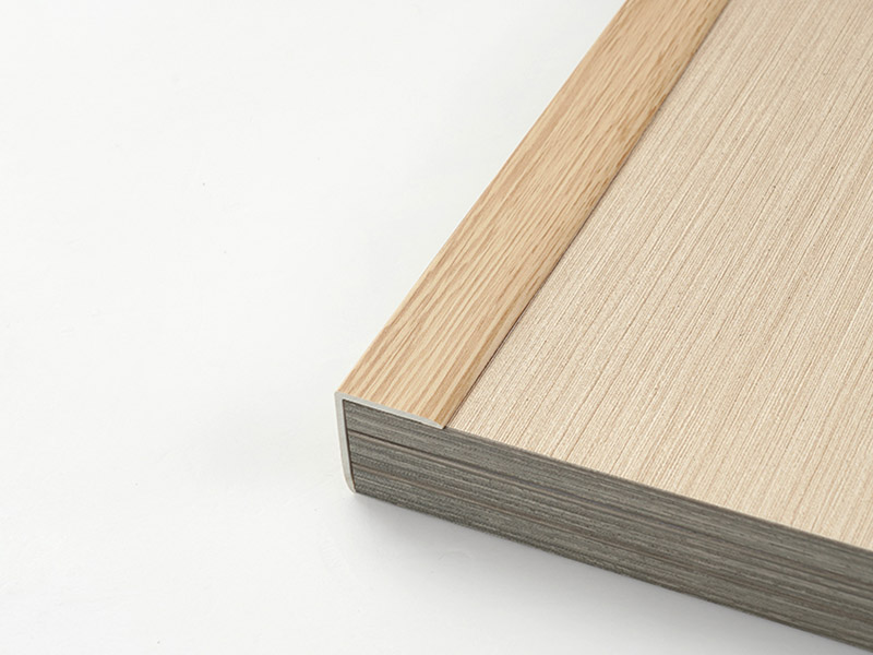 Protecteur d'angle de plancher en bois massif PVC en forme de L 32*28mm
