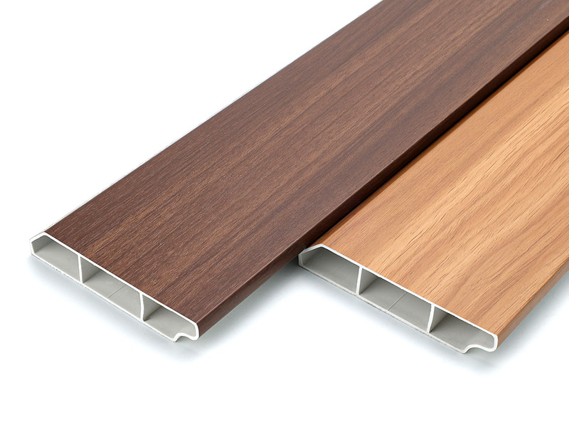 Plinthe creuse en PVC 99*19mm