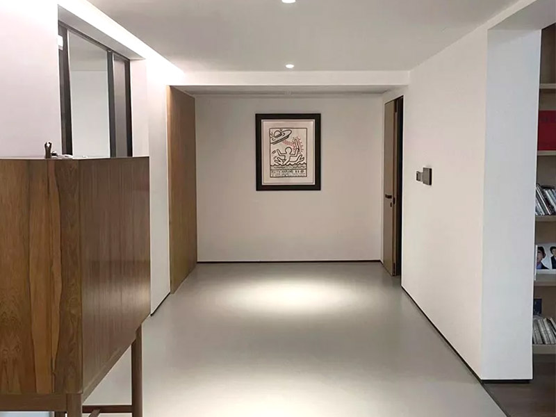 Plinthes en aluminium