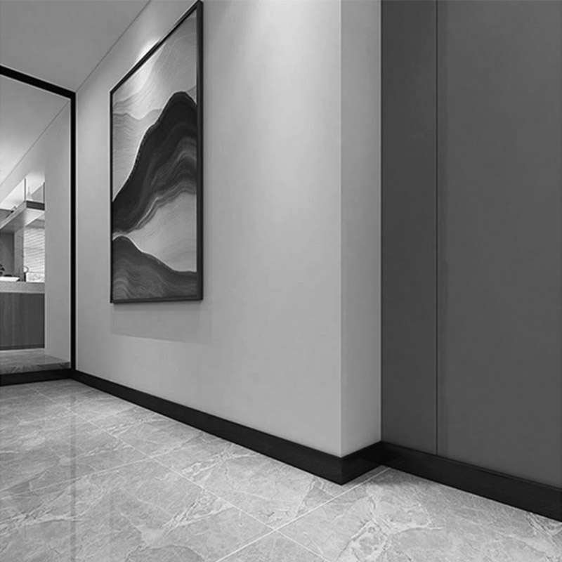 plinthes en aluminium