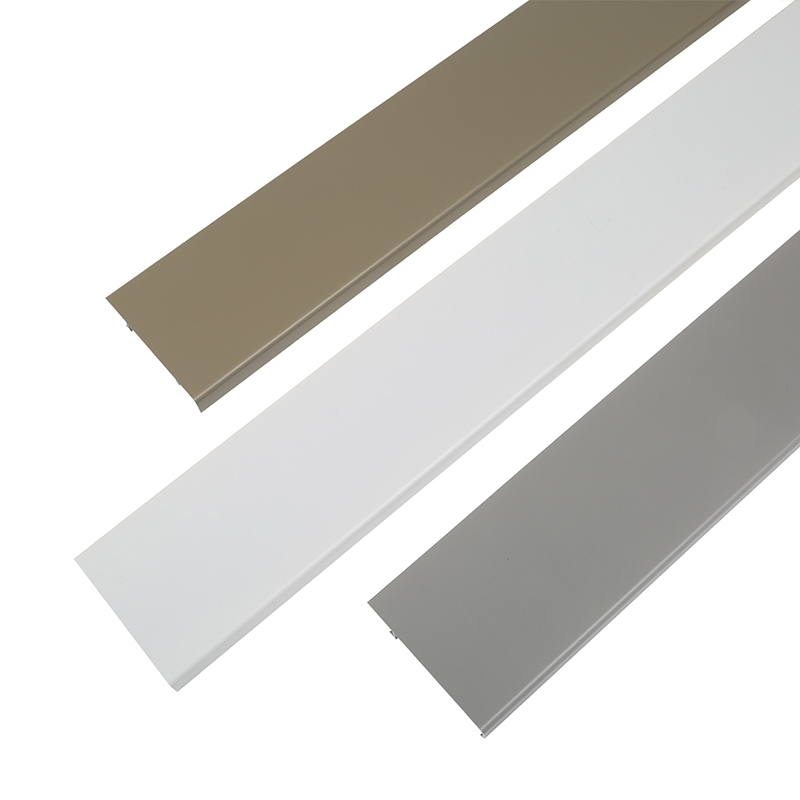 plinthe en aluminium