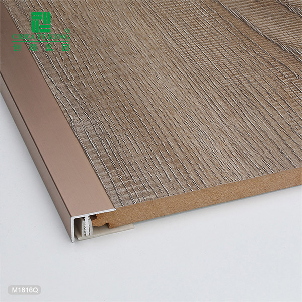 Profil d'extrémité en aluminium 13,5x22 mm