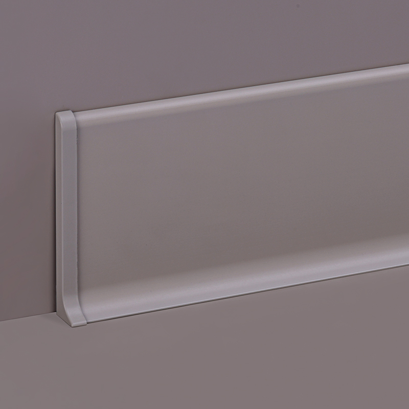 plinthe en aluminium