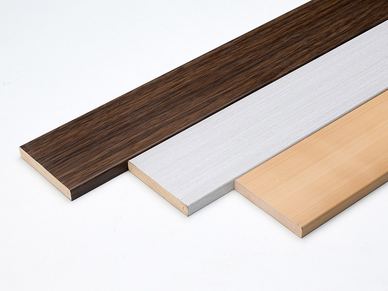 Plinthe en bois massif de 72*10,5 mm
